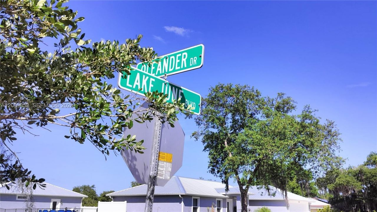 3057 Lake June Blvd.` , Lake Placid, FL 33852 Photo