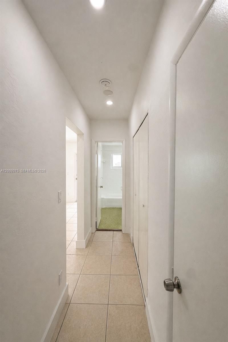 935 Bay Dr , Unit 3, Miami Beach, FL 33141 Photo