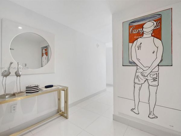 465 Brickell Ave , Unit 701, Miami, FL 33131