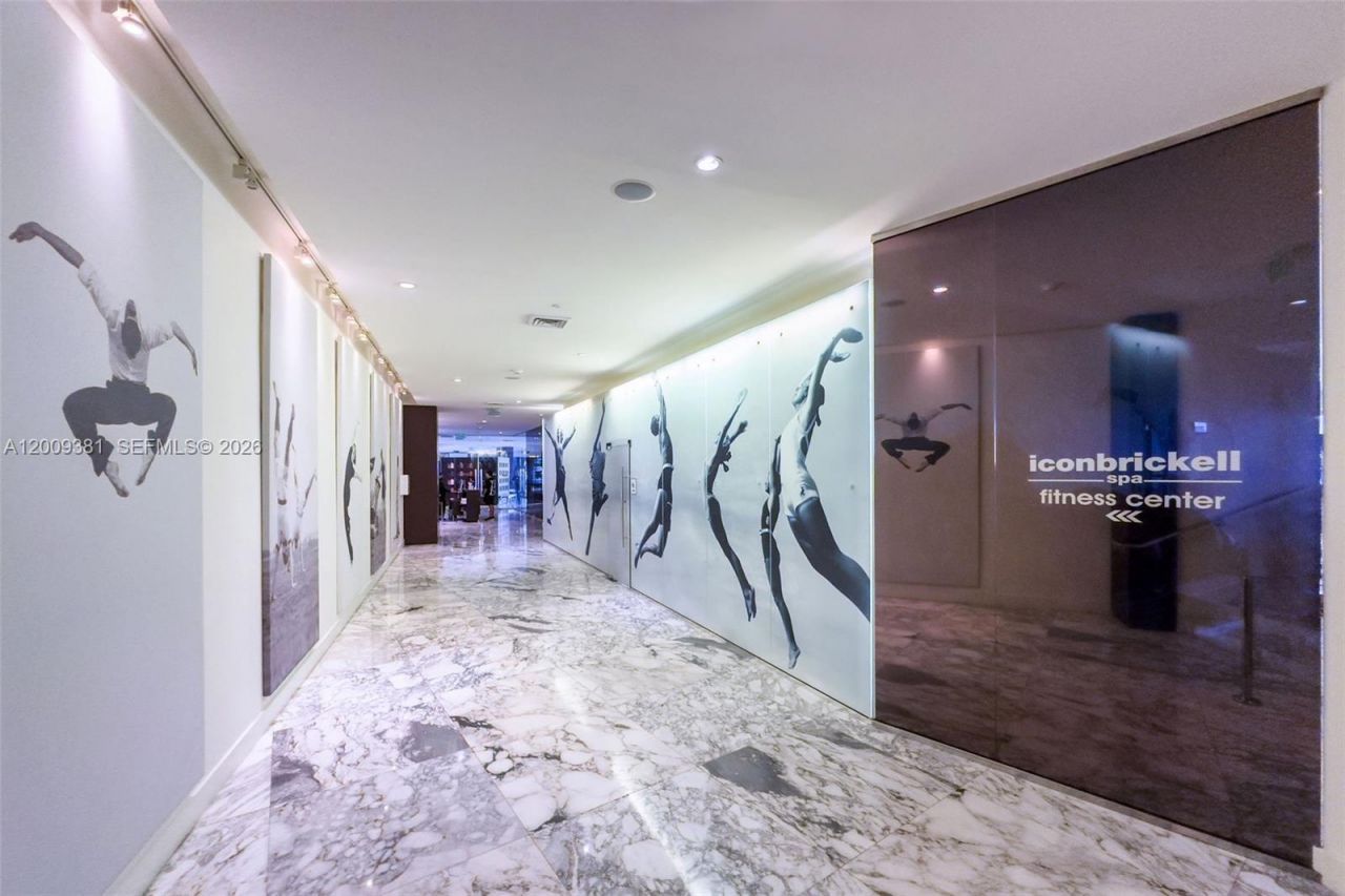 465 Brickell Ave , Unit 701, Miami, FL 33131 Photo