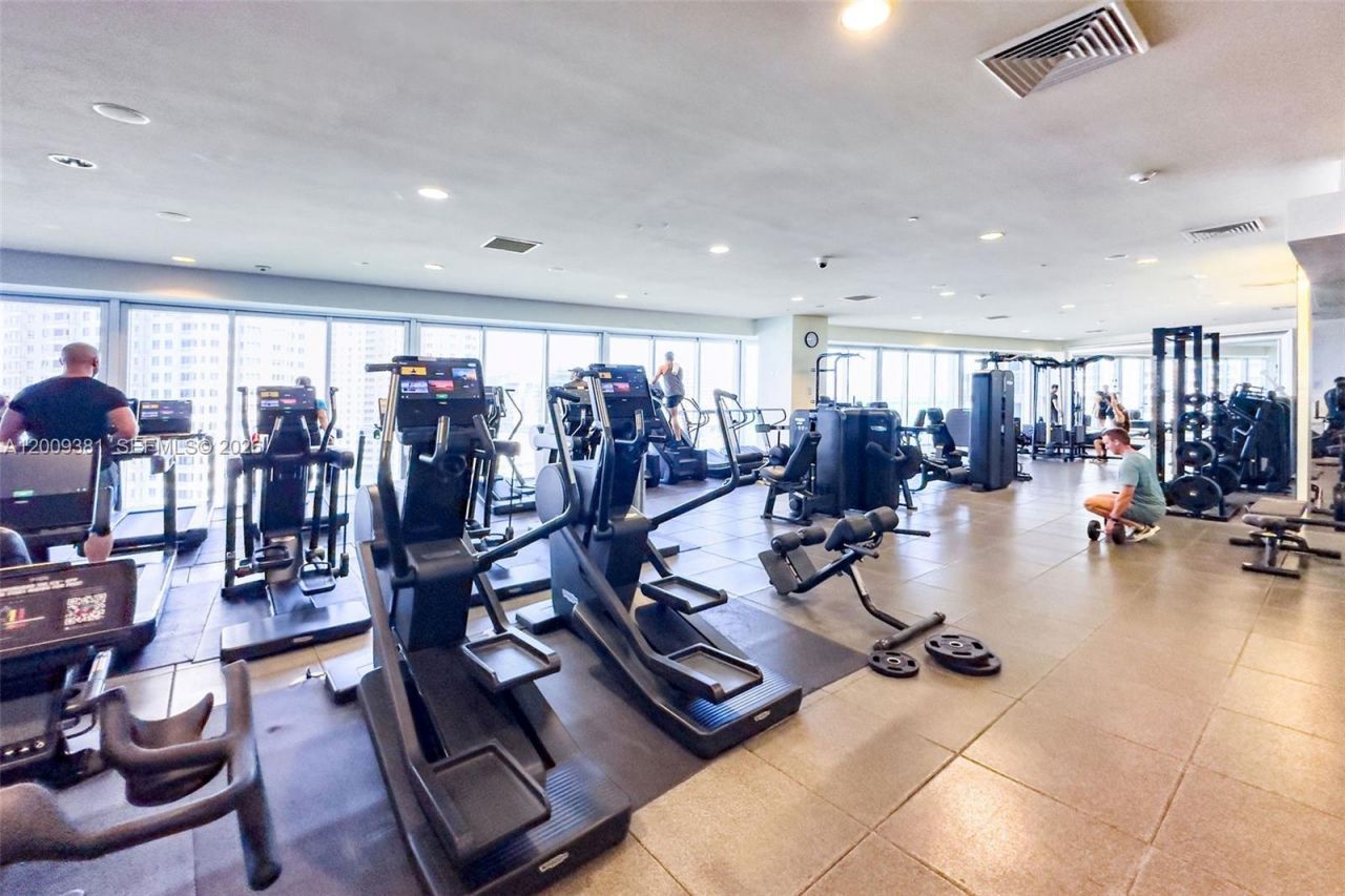 465 Brickell Ave , Unit 701, Miami, FL 33131 Photo