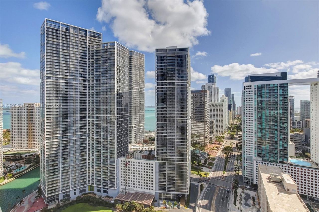 465 Brickell Ave , Unit 701, Miami, FL 33131 Photo