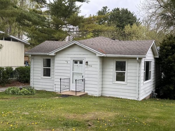 7506 Algonquin Road , Wonder Lake, IL 60097