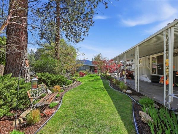 208 S Neyland Rd, Liberty Lake, WA 99019