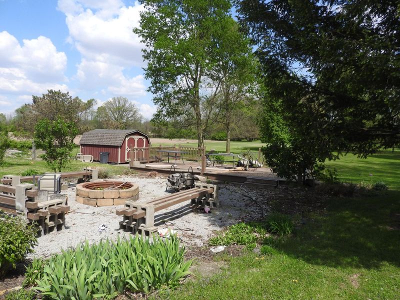 2105 E Loy Road, Piqua, OH 45356 Photo 7