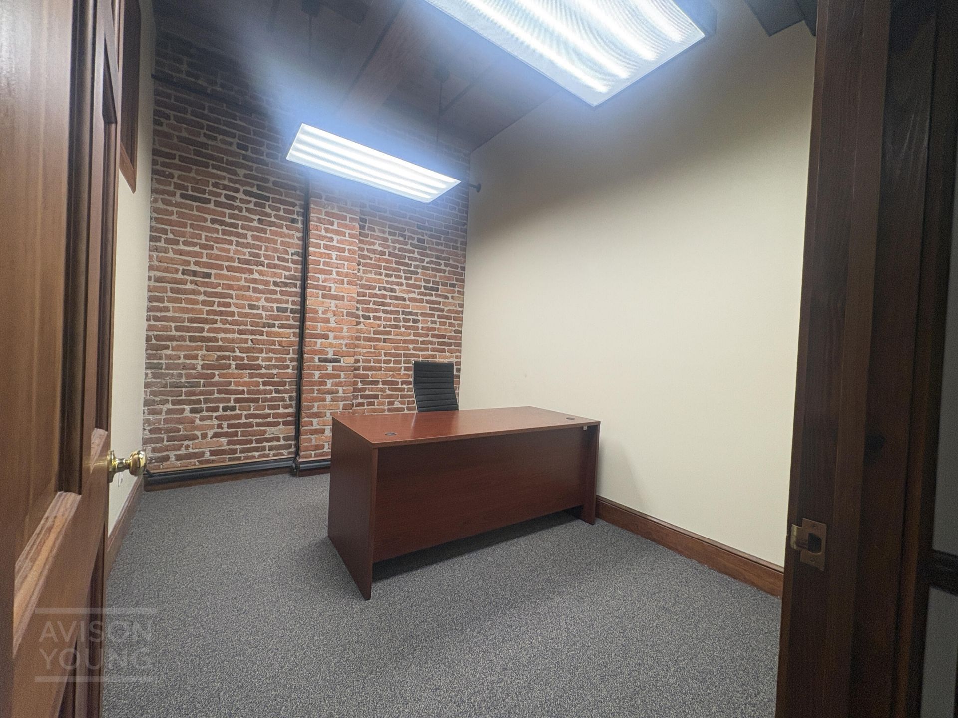 171 Church Street Photo 9