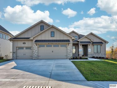 10202 S 117th Street , Papillion, NE 68046