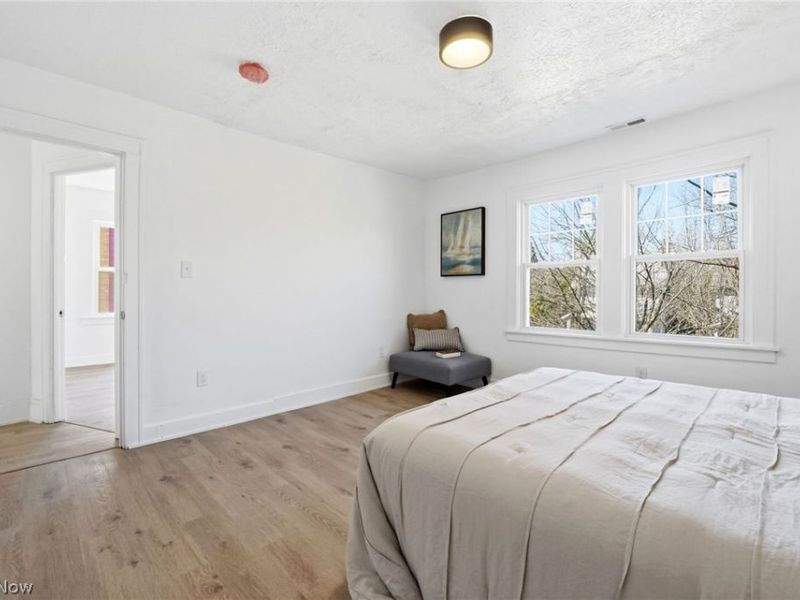 2009 Marlindale Road, Cleveland, OH 44118 Photo 23