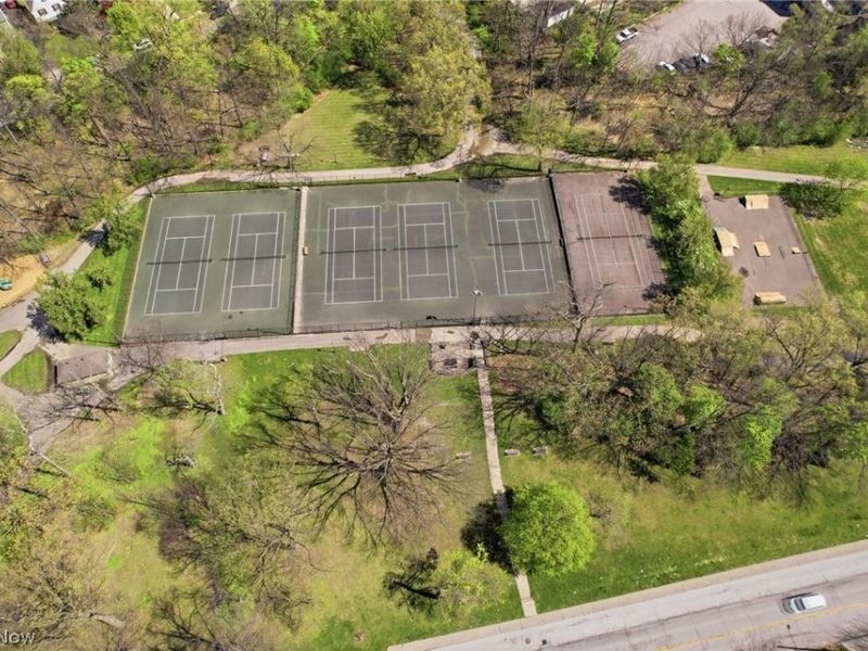 2009 Marlindale Road, Cleveland, OH 44118 Photo 45