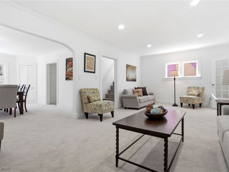 2009 Marlindale Road, Cleveland, OH 44118 Photo 8