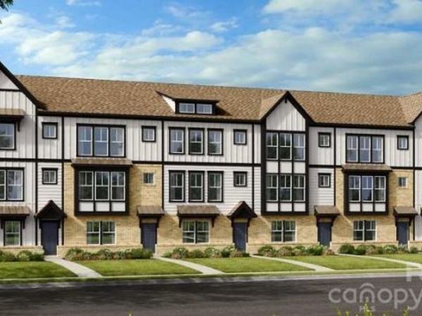 2143 Hawksworth Lane, Charlotte, NC 28262