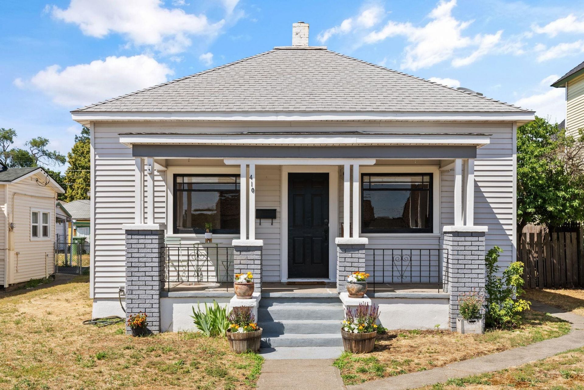 410 W Shannon Ave, Spokane, WA 99205 Main Photo