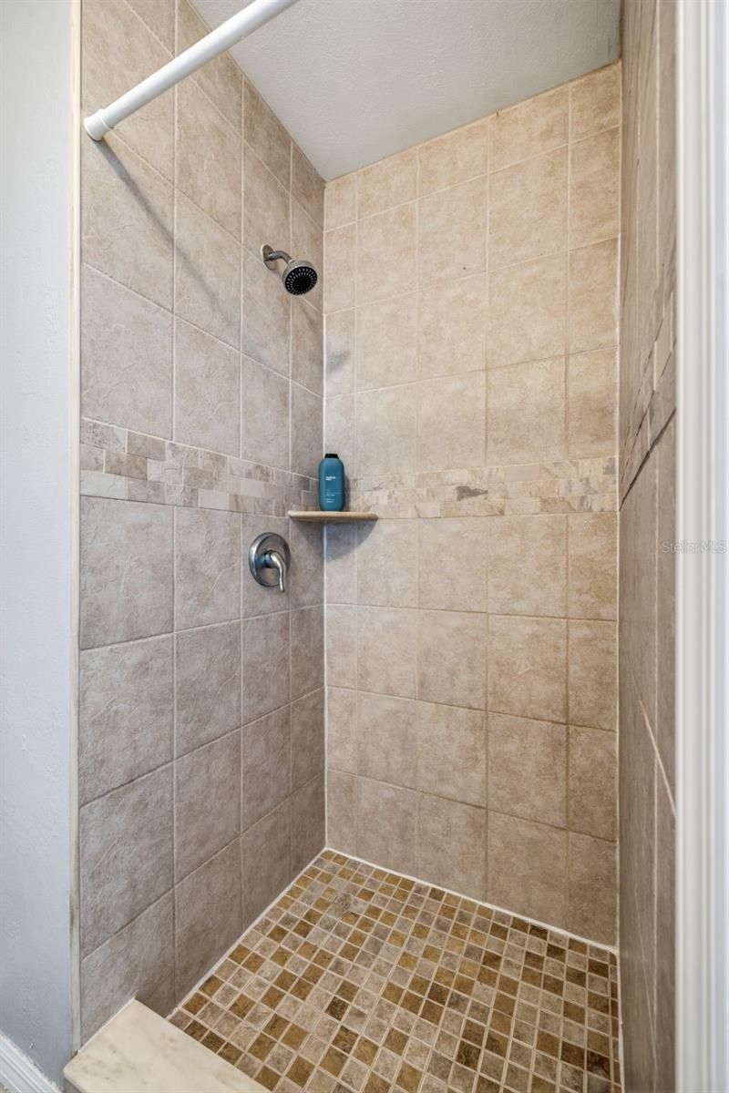 1224 80th Avenue N, Saint Petersburg, FL 33702 Photo