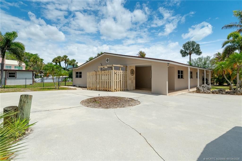 4109 SE Whiticar Way, Stuart, FL 34997 Photo