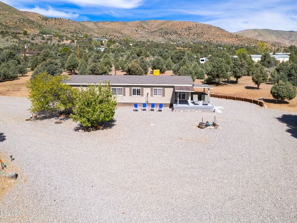 1355 Sandstone Drive, Topaz Ranch Estates, NV 89444