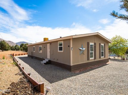 1355 Sandstone Drive, Topaz Ranch Estates, NV 89444 Photo