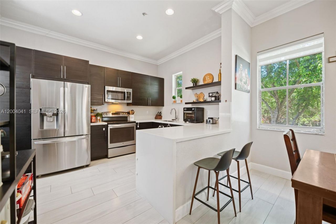 4301 SW 160th Ave , Unit 207, Miramar, FL 33027 Photo