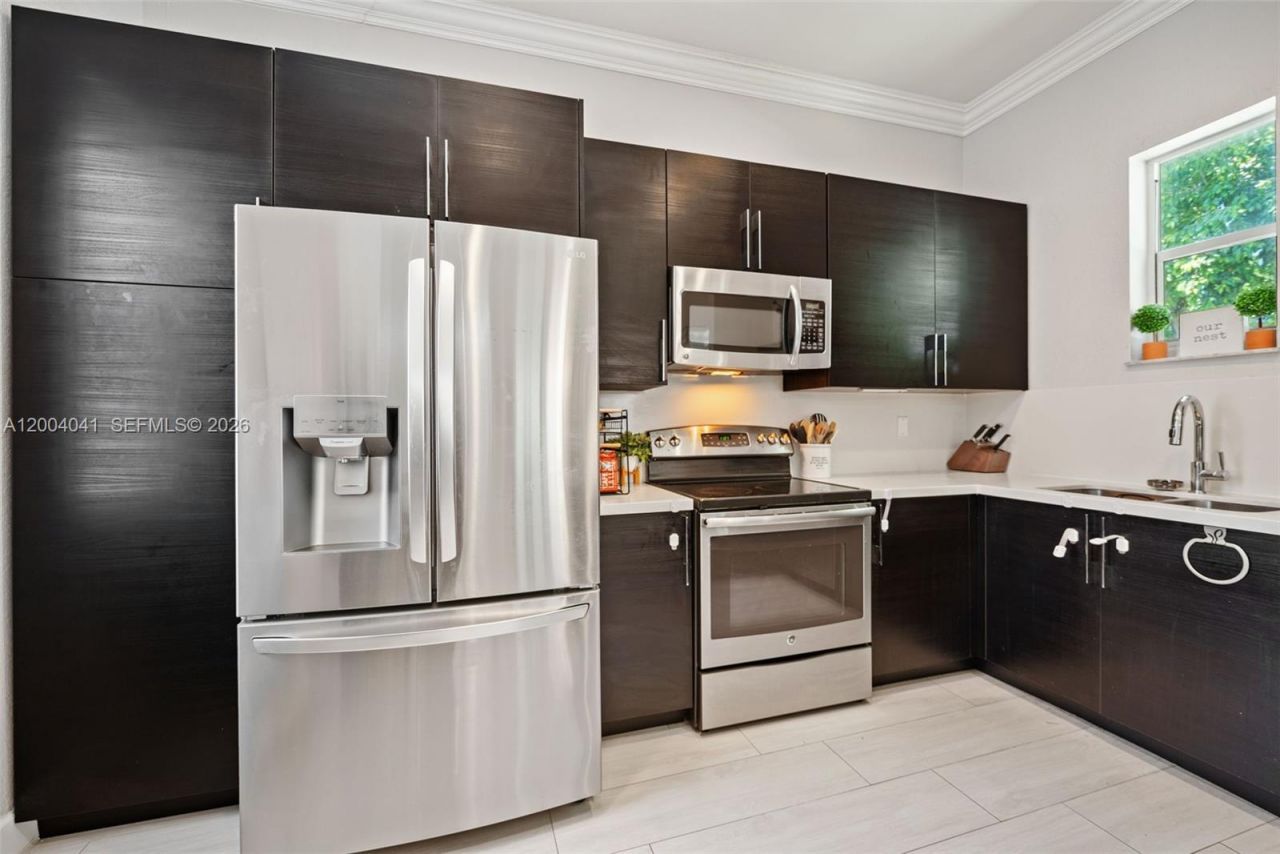 4301 SW 160th Ave , Unit 207, Miramar, FL 33027 Photo