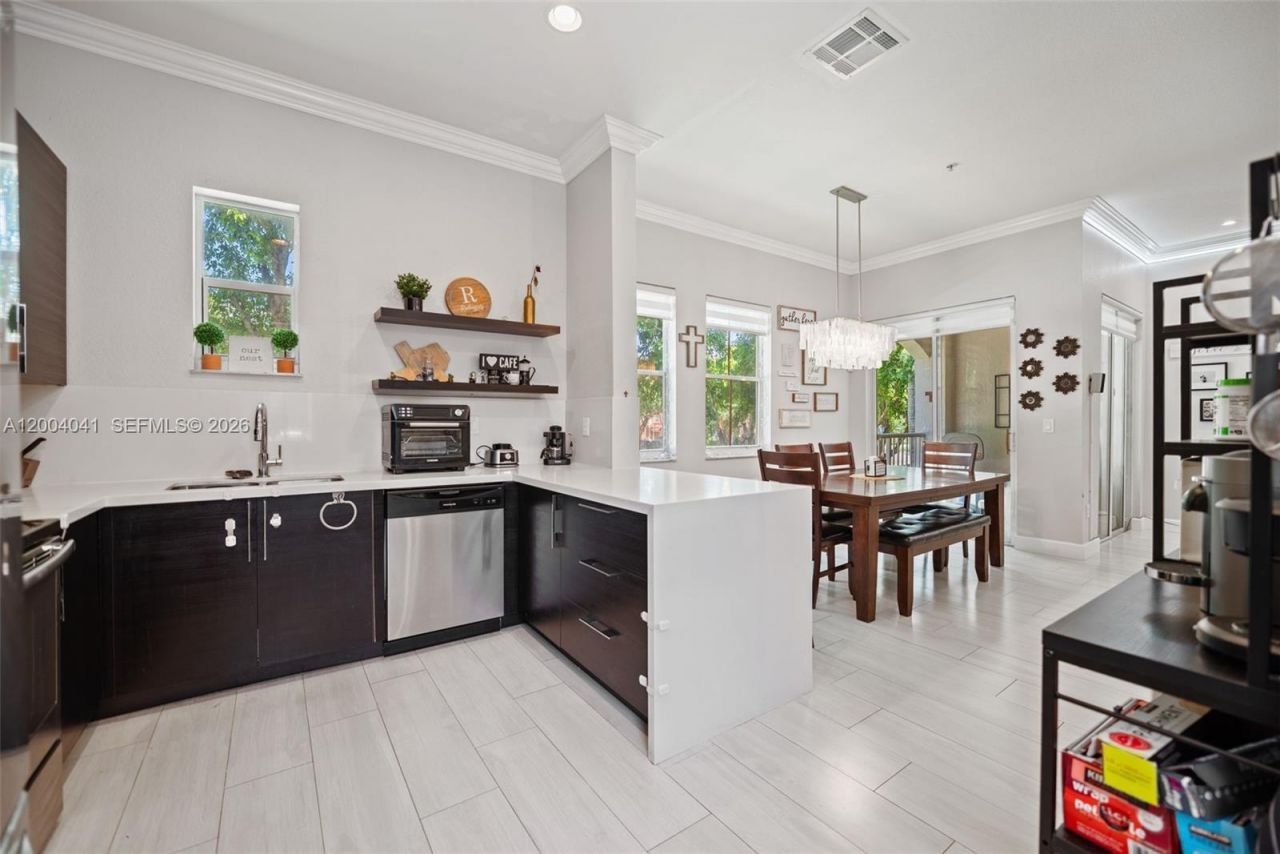 4301 SW 160th Ave , Unit 207, Miramar, FL 33027 Photo