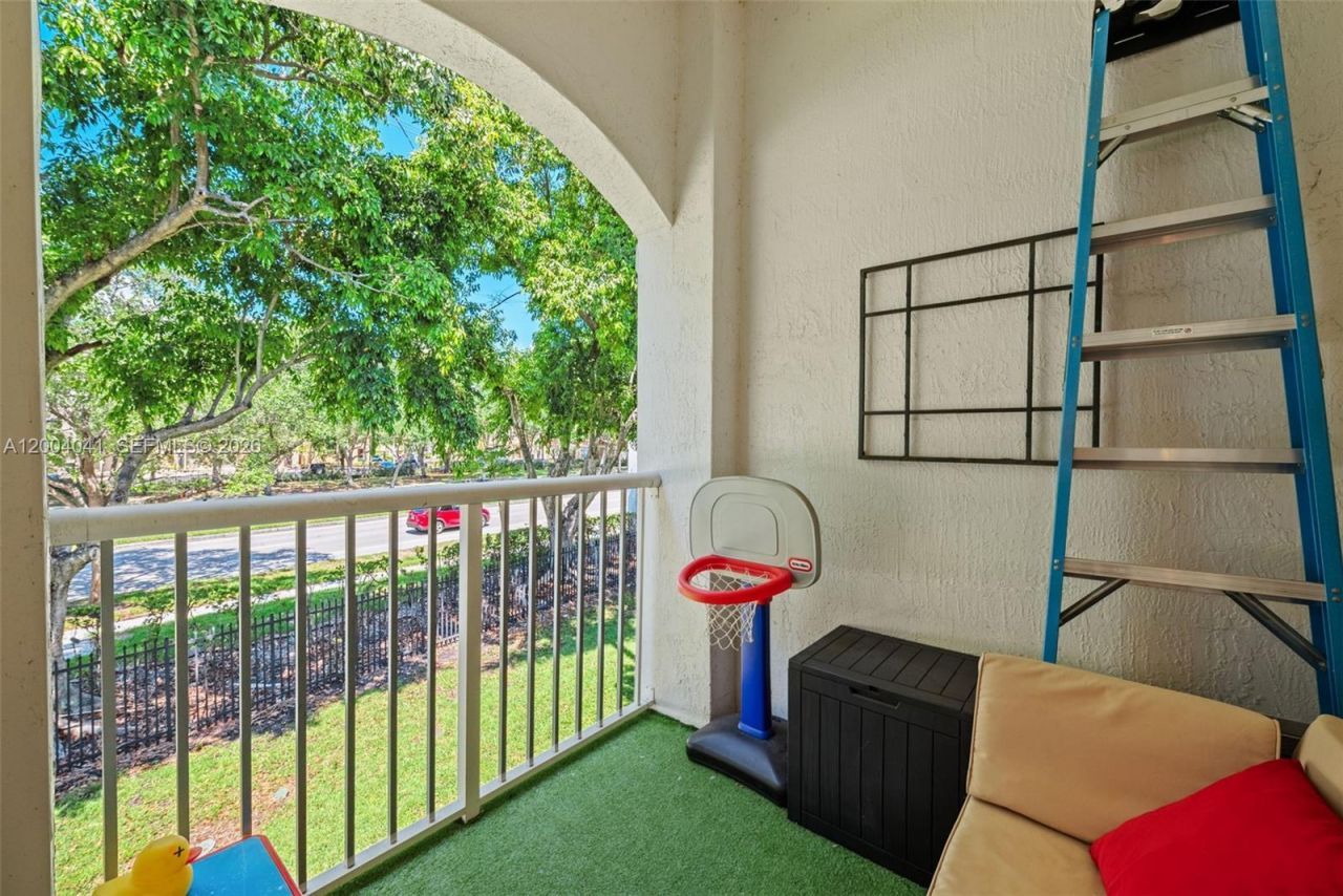 4301 SW 160th Ave , Unit 207, Miramar, FL 33027 Photo
