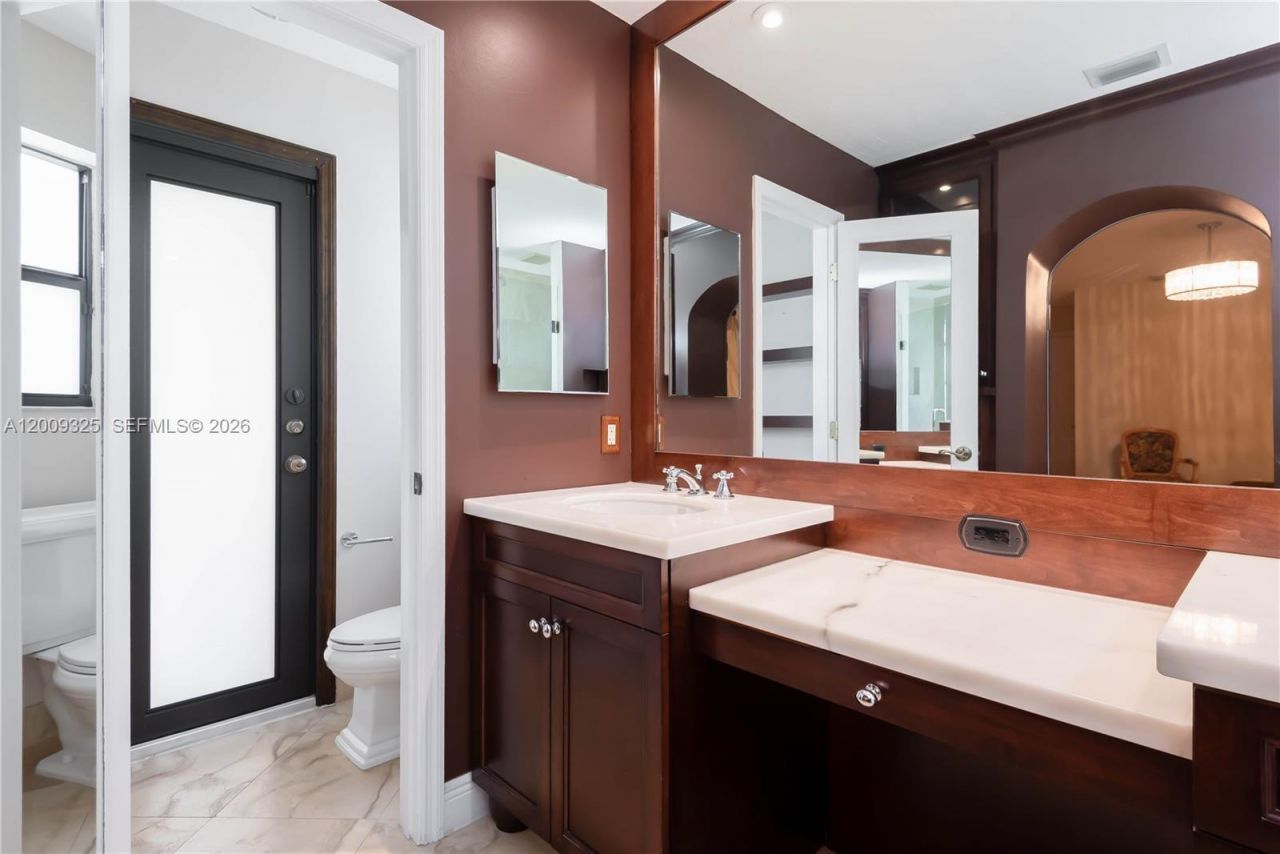 13300 SW 21st St, Miami, FL 33175 Photo