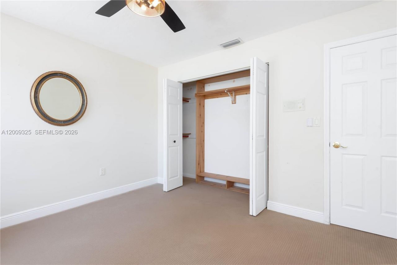 13300 SW 21st St, Miami, FL 33175 Photo