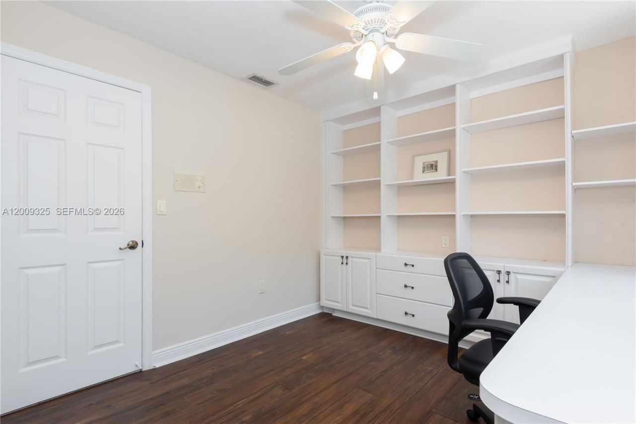 13300 SW 21st St, Miami, FL 33175 Photo