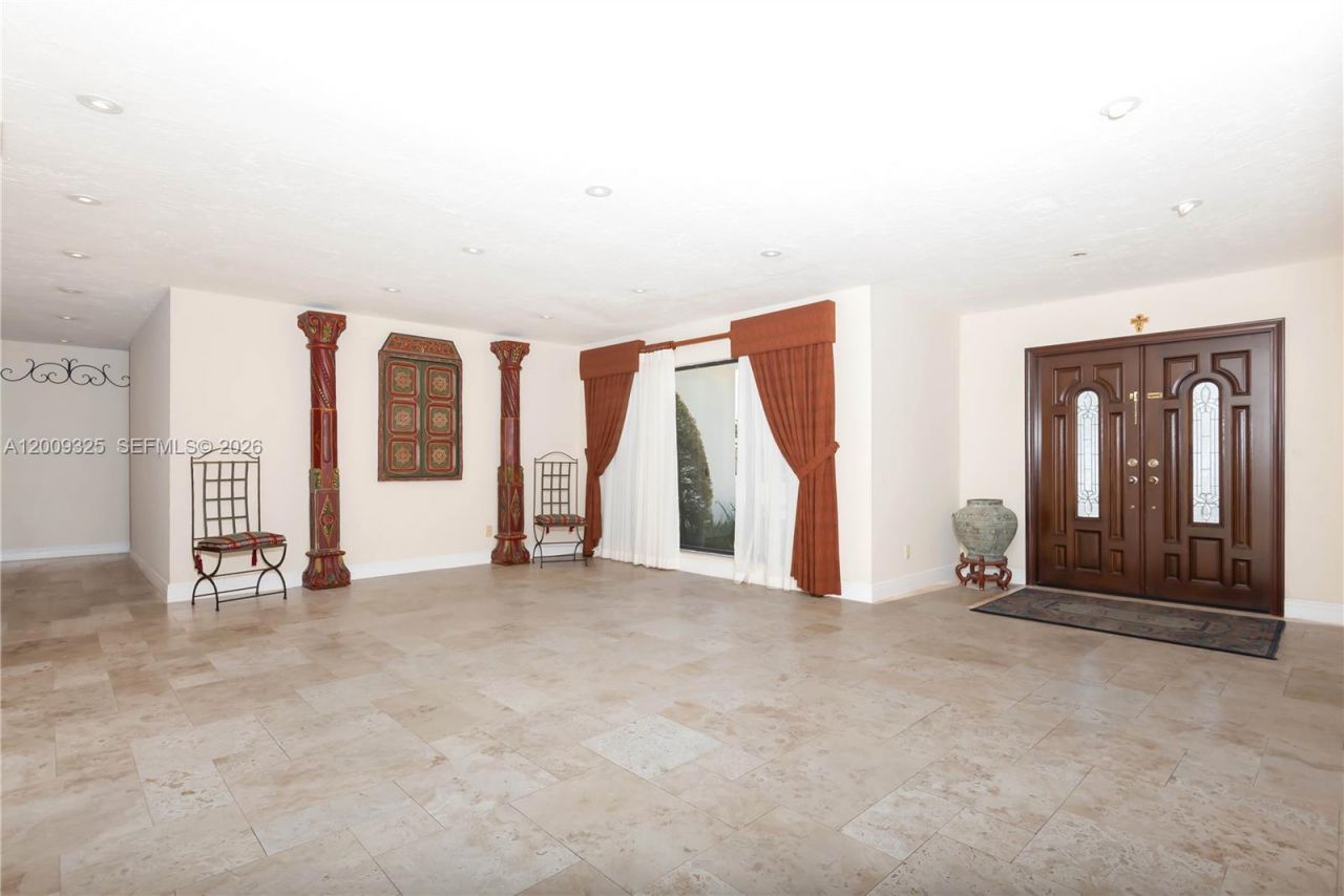 13300 SW 21st St, Miami, FL 33175 Photo