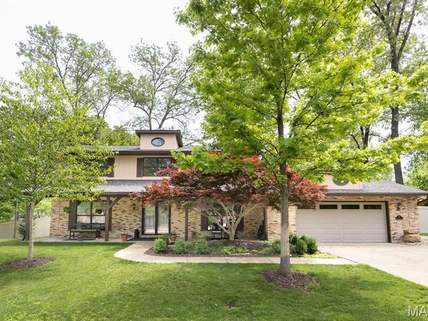 107 W Brittany Lane, O'Fallon, IL 62269