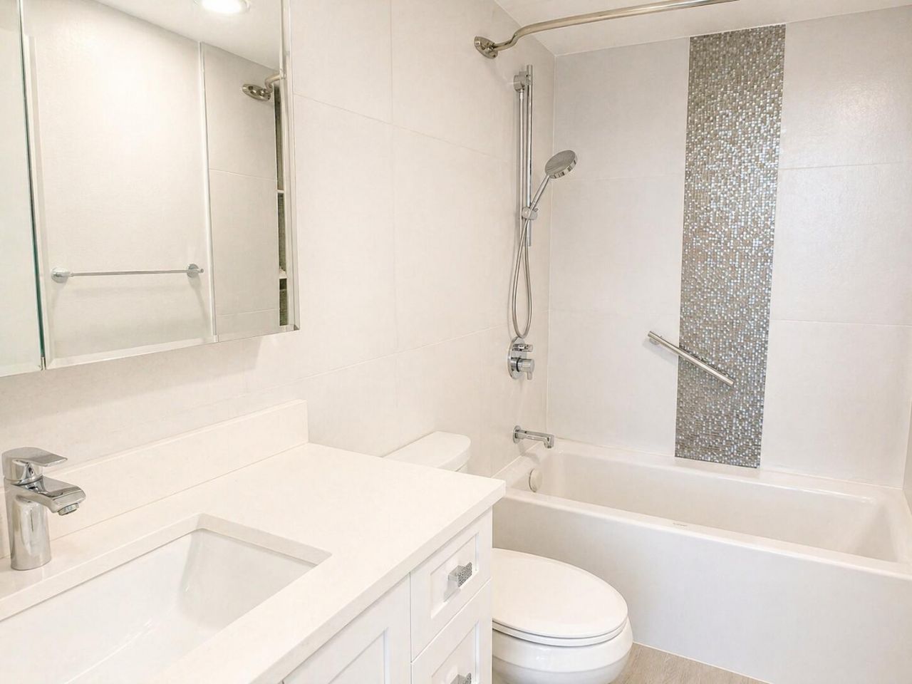 600 Three Islands Boulevard, Unit 1016, Hallandale Beach, FL 33009 Photo
