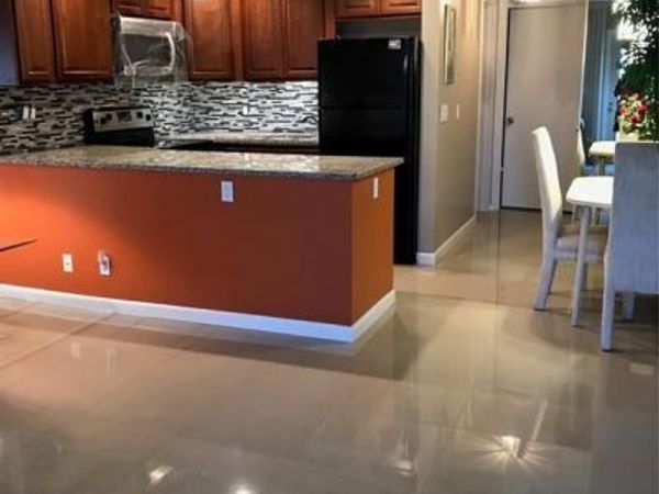 25 Newport B, Unit 25, Deerfield Beach, FL 33442