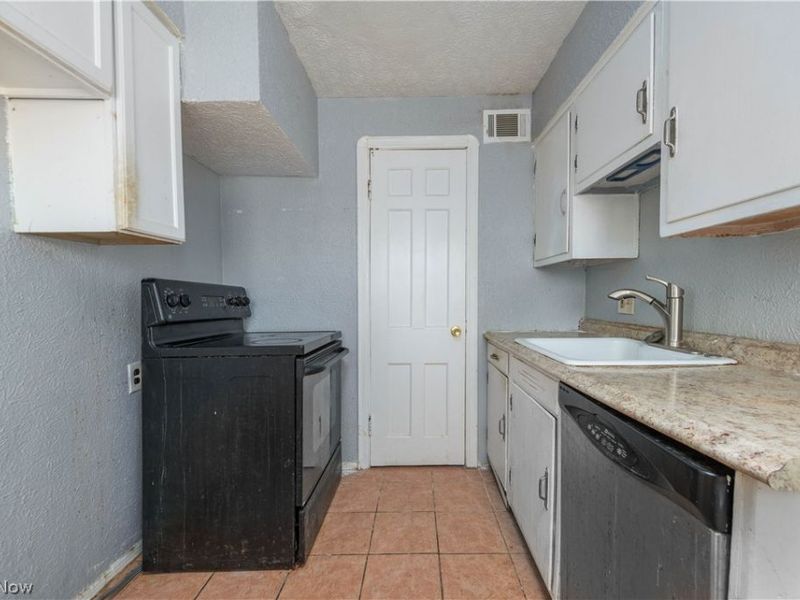 3675 Randolph Road, Cleveland Heights, OH 44121 Photo 18