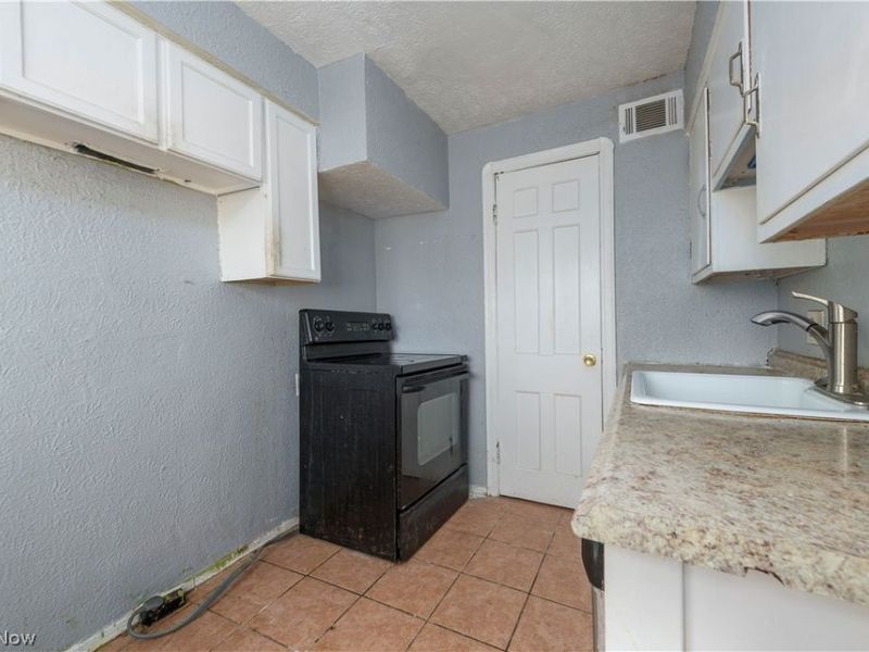 3675 Randolph Road, Cleveland Heights, OH 44121 Photo 19