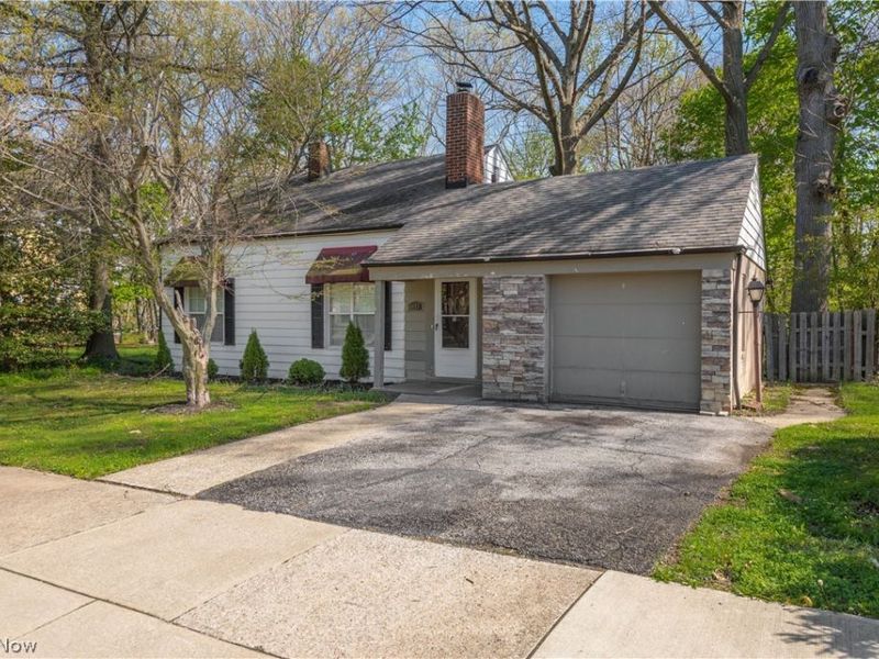 3675 Randolph Road, Cleveland Heights, OH 44121 Photo 2
