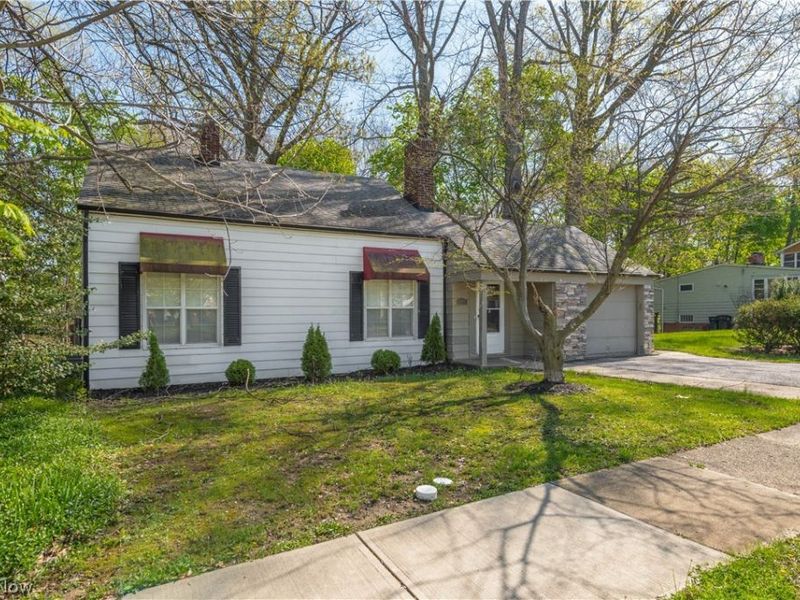 3675 Randolph Road, Cleveland Heights, OH 44121 Photo 3