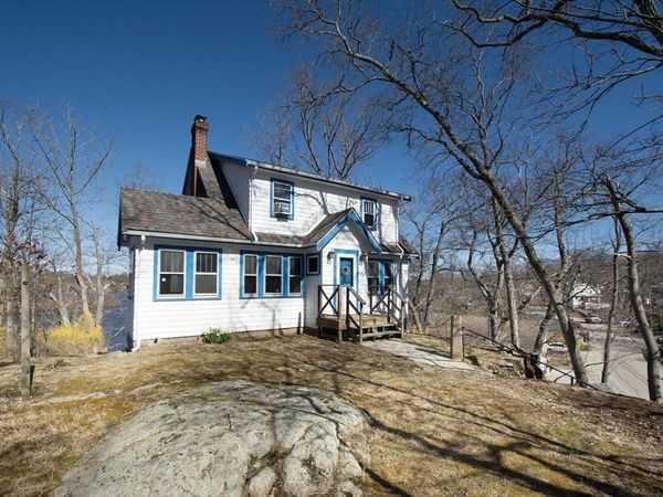 86 Westminster Rd, Weymouth, MA 02189