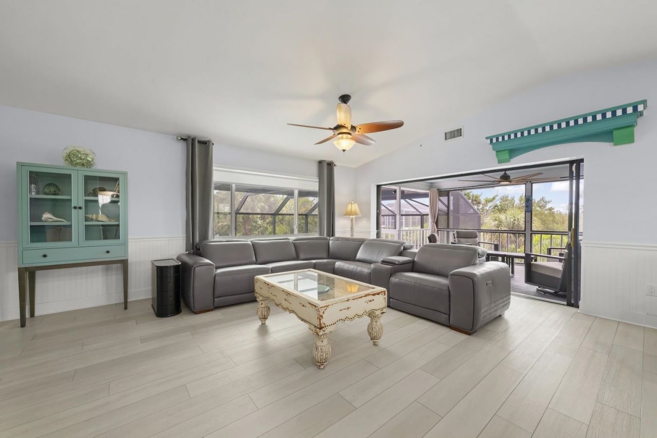 589 Rabbit Rd, Sanibel, FL 33957 Photo