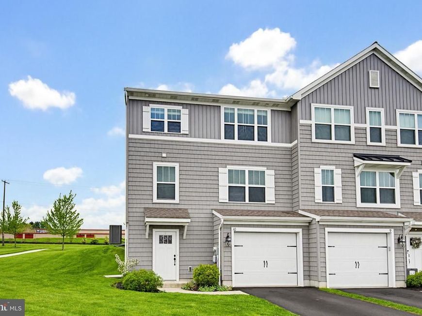 10 Southside Drive, Willow Street, PA 17584 Main Photo