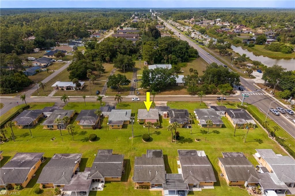 2206 E 6th St, Lehigh Acres, FL 33936 Photo