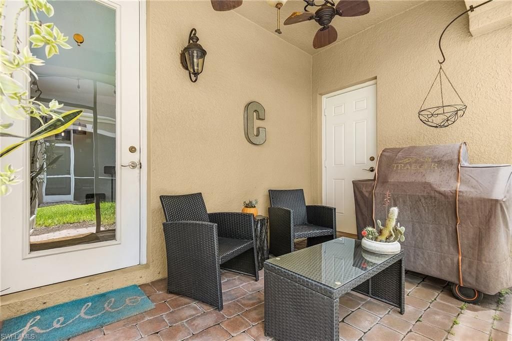 2427 Laurentina Ln, Cape Coral, FL 33909 Photo