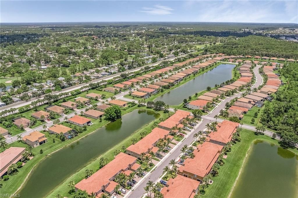 2427 Laurentina Ln, Cape Coral, FL 33909 Photo