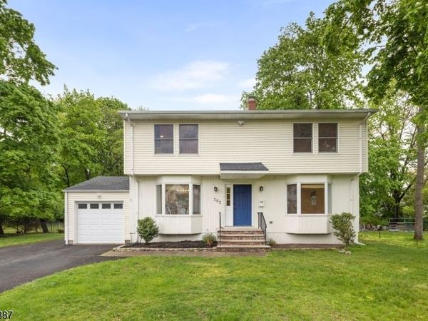 363 Vesta Ct, Ridgewood, NJ 07450
