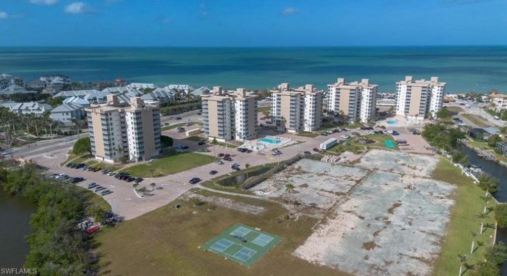 5900 Bonita Beach Rd, Unit 203, Bonita Springs, FL 34134 Photo