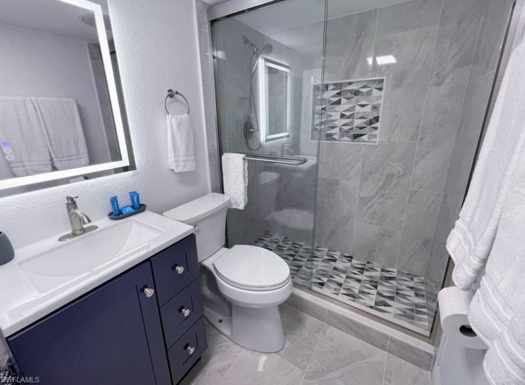5900 Bonita Beach Rd, Unit 203, Bonita Springs, FL 34134 Photo