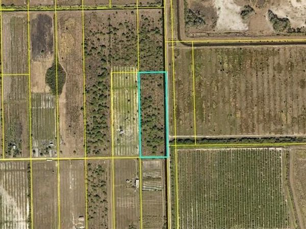 Sears RD , LABELLE, FL 33935