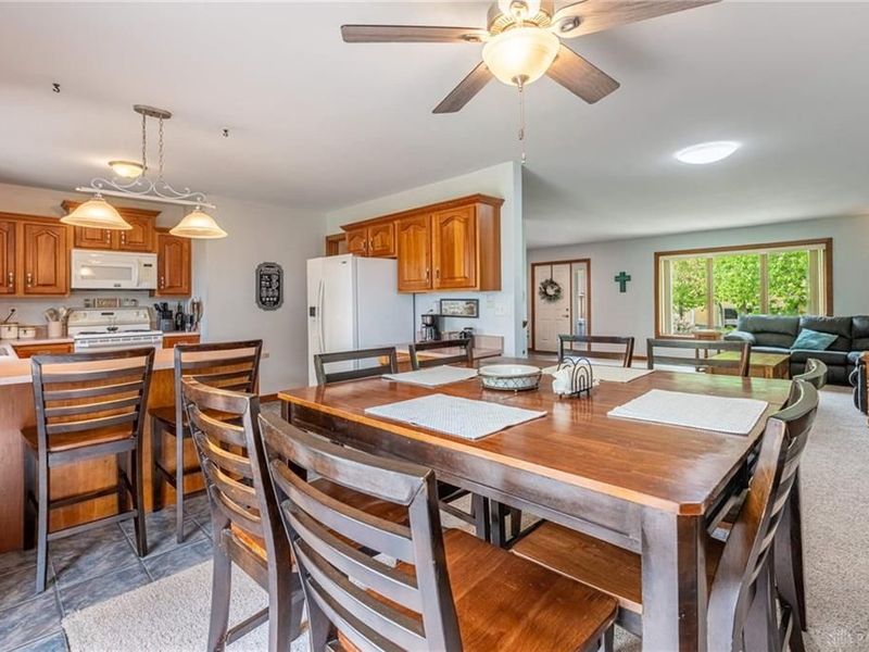 1120 Birchton Place, Vandalia, OH 45377 Photo 8