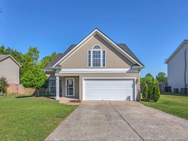 425 Creekside Ln , Spring Hill, TN 37174