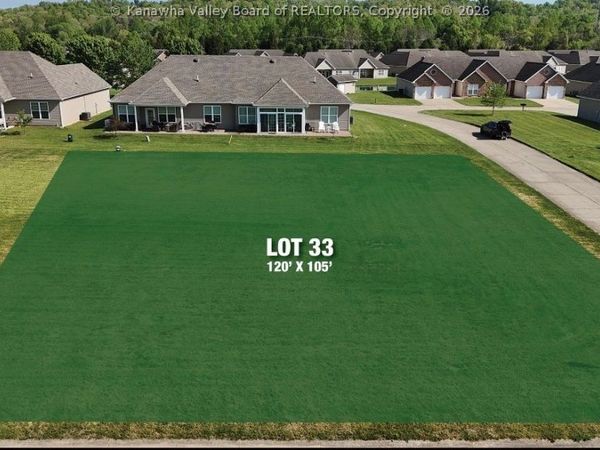 12 Carolyn Way, Culloden, WV 25510