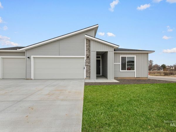 306 W 17th Ave, Jerome, ID 83338