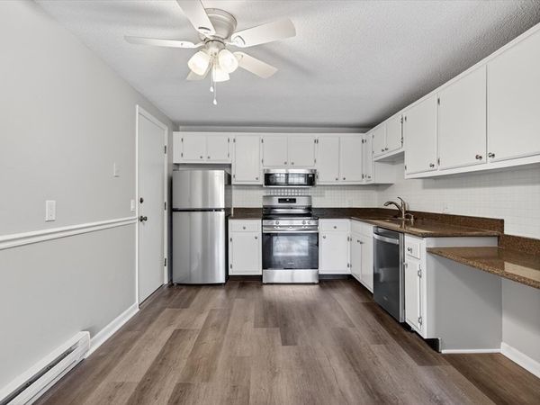 91 Pleasant St, Unit A6, Medfield, MA 02052